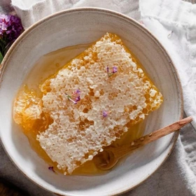 عسل با موم بهار نارنج - 1000 گرمی